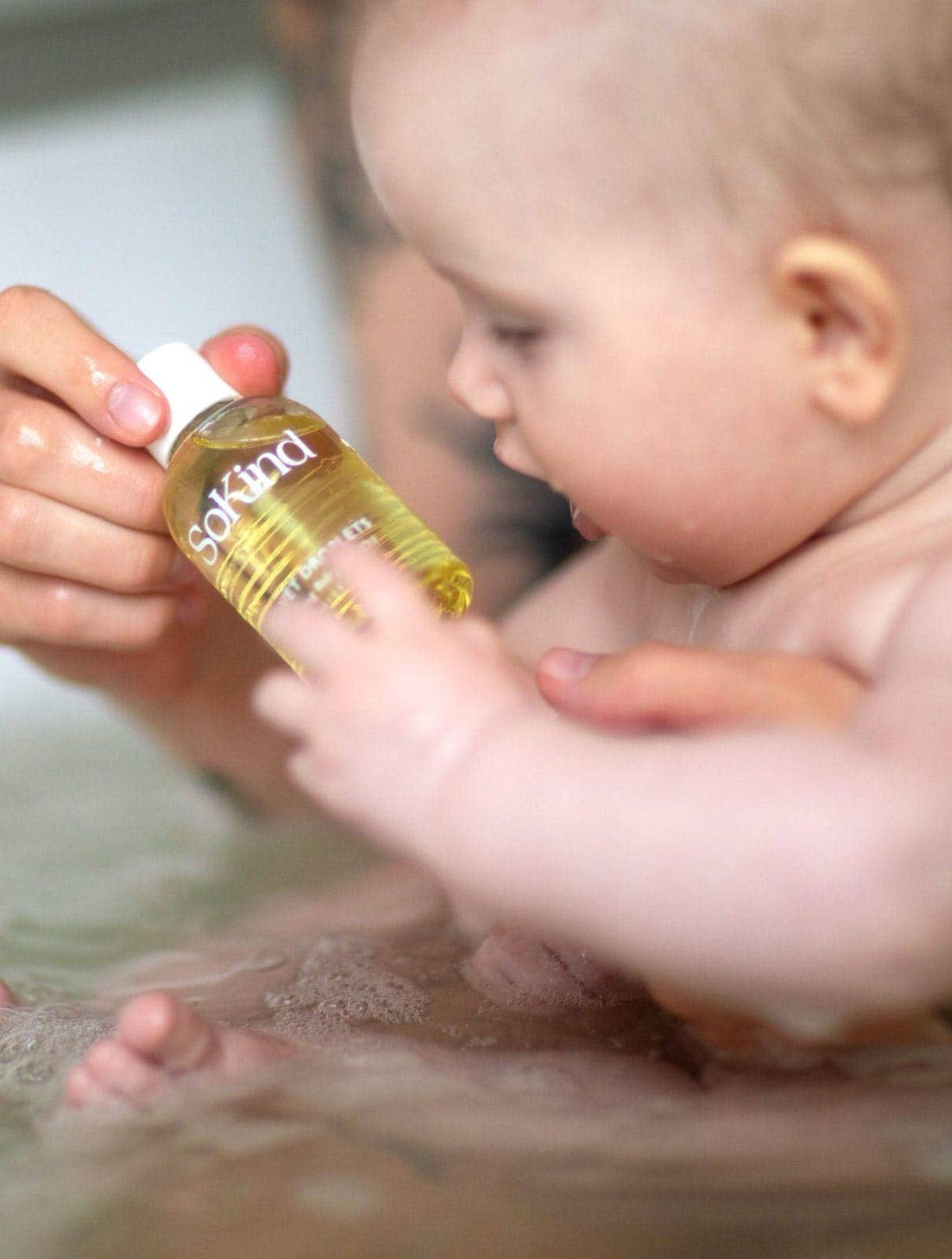 Velvet Droplets - Soothing bath oil for baby